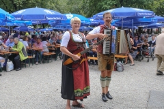 Andrea und Michael, Bayernmarkt am Orleansplatz in München 2019