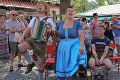 Bauernseufzer,Brunnenfest am Viktualienmarkt in München 2018