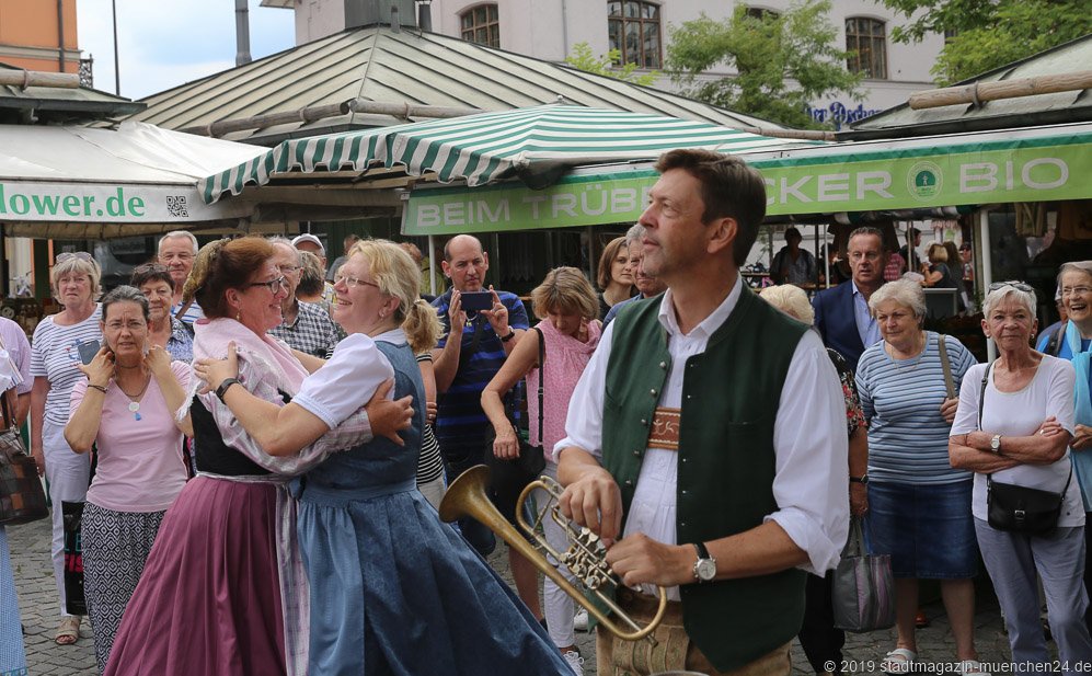 Peter Reichert,  Brunnenfest  am Viktualienmarkt in München 2019