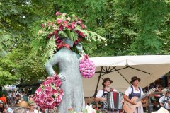 Lisl-Karlstadt-Brunnen, Brunnenfest am Viktualienmarkt in München 2022