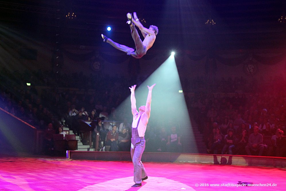 Circus Krone Programm Februar 2016