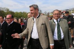 Clemens Baumgärtner, Dr. Markus Söder, Robert Eckl (von li. nach re.), Eröffnung Frühlingsfest auf der Theresienwiese 2022