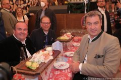 Clemens Baumgärtner, Manuel Pretzl, Dr. Markus Söder (von li. nach re.), Eröffnung Frühlingsfest auf der Theresienwiese 2022