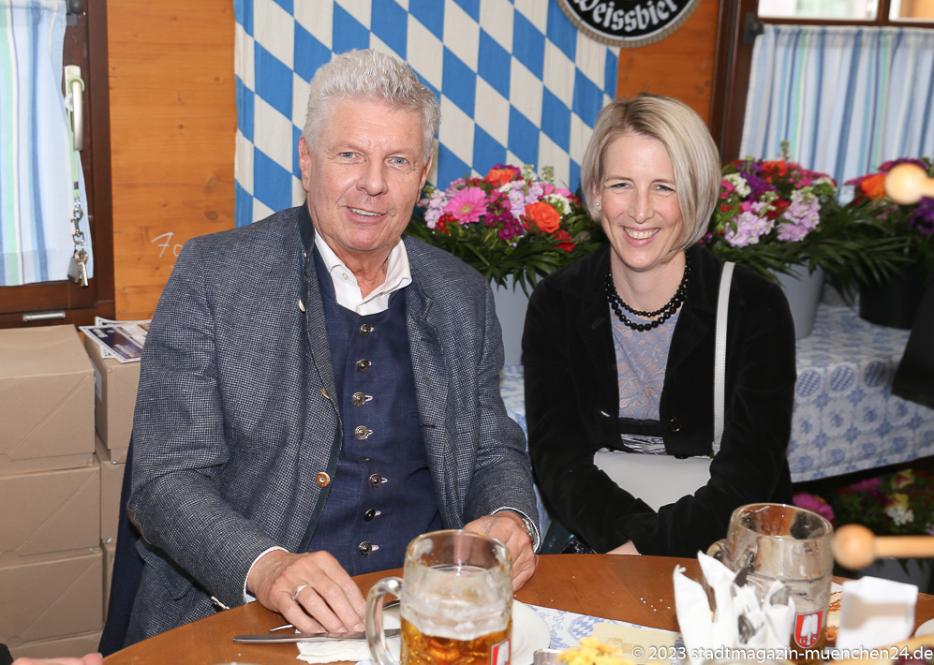 Dieter Reiter und Katrin Habenschaden, Eröffnung Truderinger Festwoche am Festplatz Wasserburger Landstraße in München Trudering 2023