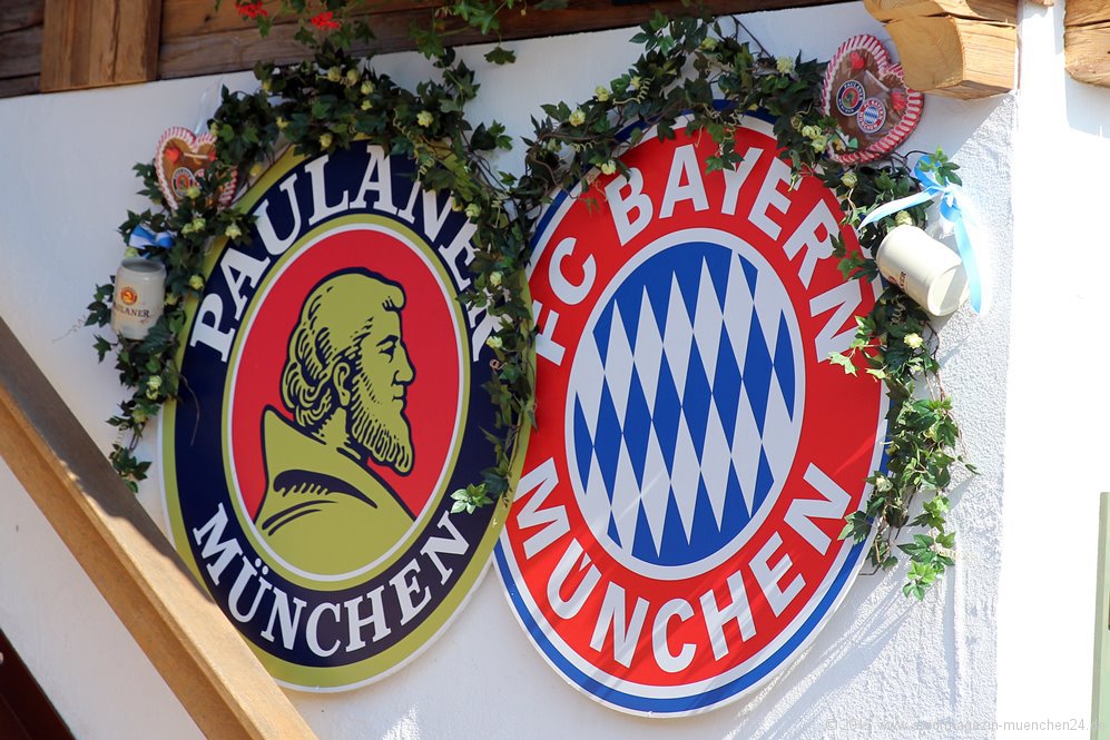 FC Bayern am Oktoberfest 2015