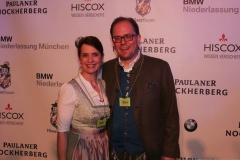 Manuel Pretzl mit Frau, Filserball am Nockherberg in München 2019