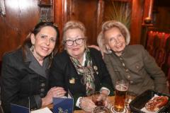 Elisabeth Hammelsbeck, Frau Jumel, Karin Söhnges, Geburtstagsparty 130 Jahre Narrhalla im Roy im Hackerhaus in München 2023