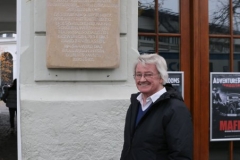Toni Preis, zur Erinnerung an die jüdische Familie Schülein wurden am 8.11.2018 zwei Gedenktafeln am ehemaligen Unionsbräu in der Einsteinstraße 42 angebracht.