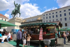Hamburger Fischmarkt am Wittelsbacher Platz in München 2019