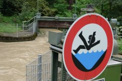 Hochwasser der Isar in München 2020