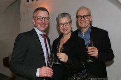 Christian Winklhofer (li.) Josef  Lehner mit Frau (re.), Jahresessen der Innenstadtwirte im Restaurant Palaiskeller im Hotel Bayerischer Hof in München 2020