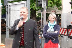 Andreas Steinfatt und Katrin Habenschaden, 60 Jahre Maibaum am Viktualienmarkt in München 2022