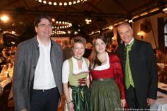 Florian von Brunn, Irmgard Möller, Ronja Endres, Dr. Michael Möller (von li. nach re.)