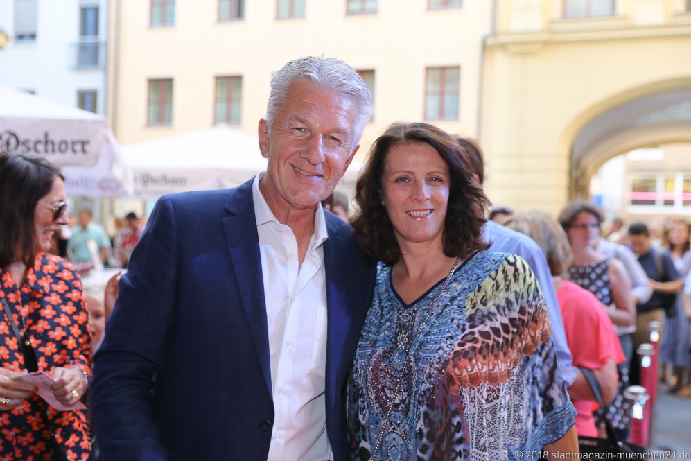 Günter und Christine Malescha, Mamma Mia! Das Musical mit den größten Hits von ABBA im Deutschen Theater in München 2018