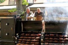 Christian Schottenhamel und Josh Jabs (re.), BBQ Biergarten in der Menterschwaige in München 2021