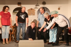 Milbertshofener Bühne  "Schauts doch mal vorbei" im Theatersaal von St. Lampert in München-Milbertshofen  2019