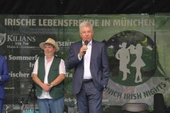 Paul Daly und Dieter Reiter (re.), Munich Irish Nights am Rindermarkt in München 2022