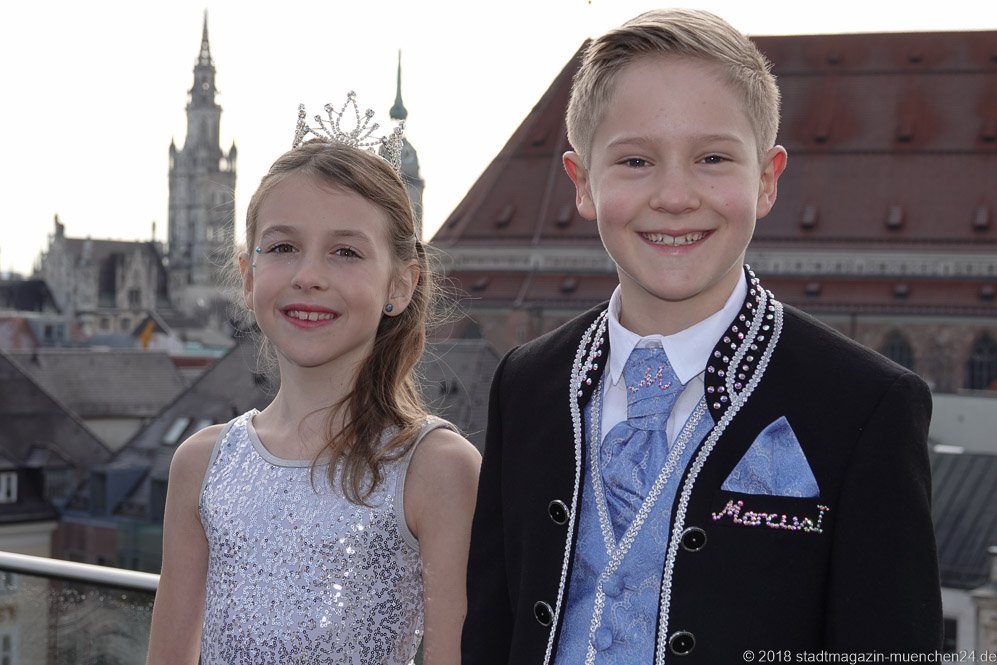 Kinderprinzenpaar Marcus I. und Juli I., Narrhalla Jahreswechsel im Hotel Bayerischer Hof in München 2018