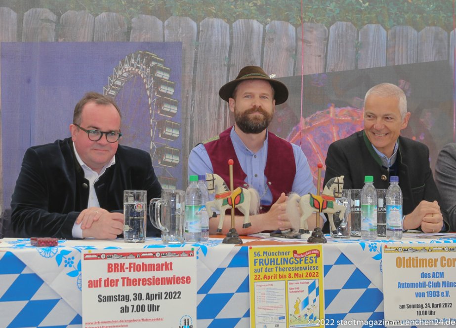 Clemens Baumgärtner, Manfred Georg Zehle, Dr. Michael Möller (von li. nach re.), Presserundgang Frühlingsfest auf der Theresienwiese 2022