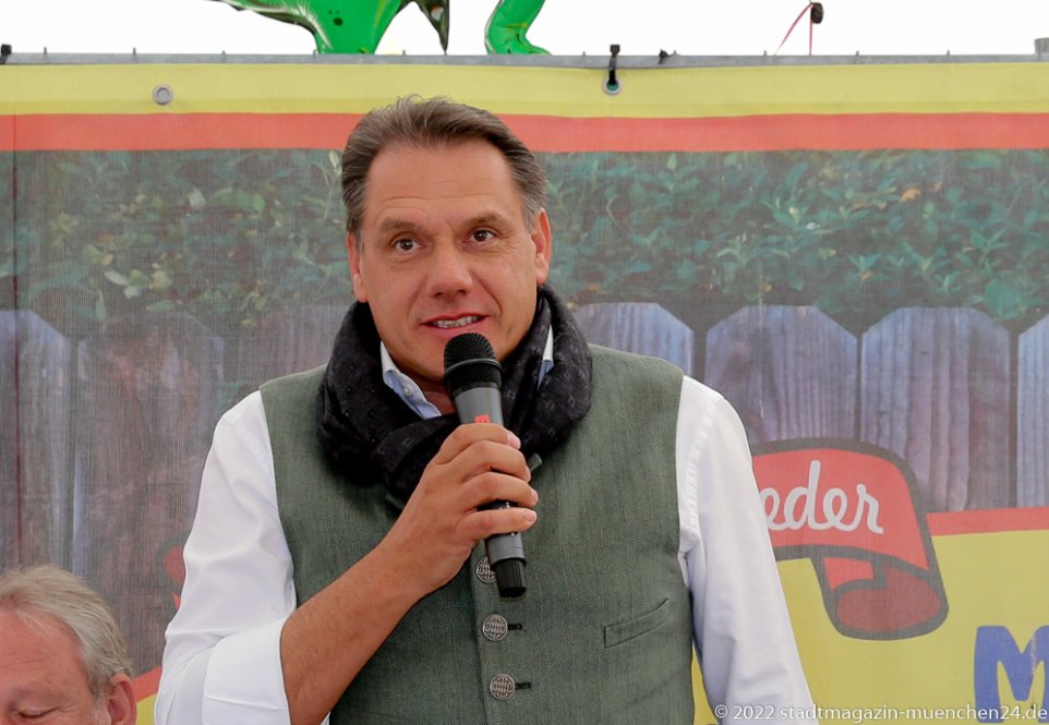 Peter Schöniger, Presserundgang Frühlingsfest auf der Theresienwiese 2022