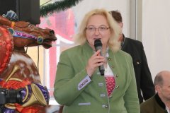 Yvonne Heckl, Presserundgang Frühlingsfest auf der Theresienwiese 2022
