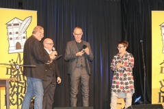 Wolfgang Oppler, Jürgen Kirner, Christoph Süß, Melanie Arzenheimer (von li.nach re.), Verleihung der Poetentaler im Wirtshaus im Schlachthof 2019