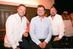 Christopher Witzke, Sebastian Kriesel, Matthias Stolz (von li. nach re..), Verleihung der Poetentaler im Wirtshaus im Schlachthof 2022