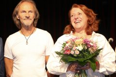 Eisi Gulp und Luise Kinseher, Verleihung der Poetentaler im Wirtshaus im Schlachthof 2022
