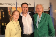 Anita Albus, André Hartmann Ingo Maurer (von li. nach re.), Schwabinger Kunsttpreis im Casino der Stadtsparkasse München Ungererstraße 2019