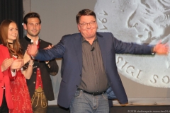 Helmut Schleich, Sigi Sommer Taler  Kunstpreis an Helmut Schleich im Wirtshaus im Schlachthof in München 2018