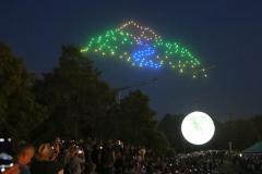 Drohnen Show am Sommer Tollwood im Olympiapark in München 2023