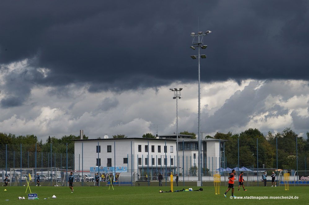 TSV 1860 Dunkle Wolken über Trainingsgelände