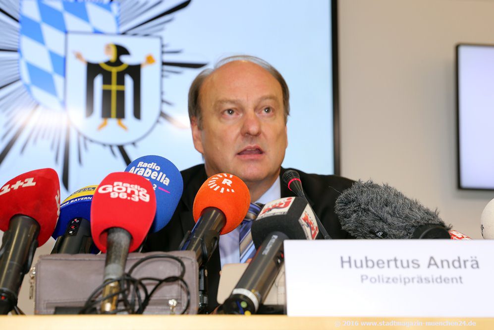 Polizeipräsident Huberus Andrä zum Amoklauf OEZ München