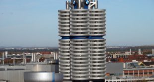 BMW AG München Hauptverwaltung und Werk Milbertshofen