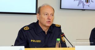Polizeipräsident Hubert Andrä zur Messerattacke Rosenheimer Platz München