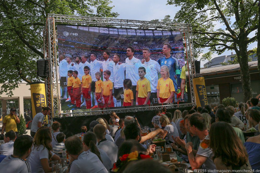 Fußball-WM 2018 Public Viewing Nockherberg Deutschland - Mexiko