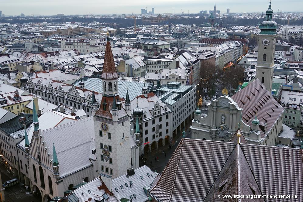 München Altstadt Tal im Winter vom Turm Alter Peter