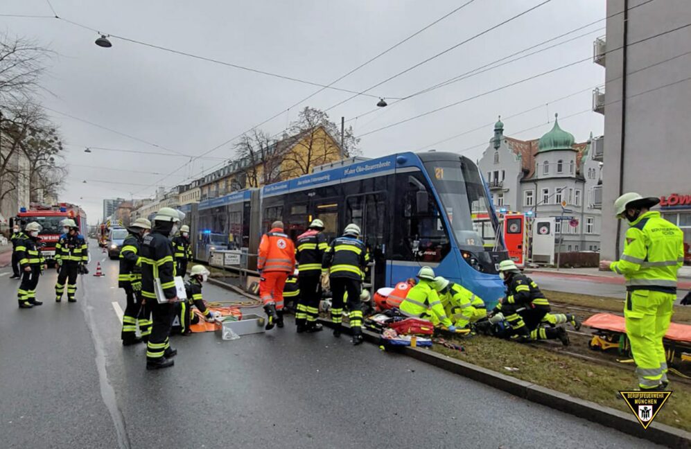 Straßenbahn-Unfall in Berg am Laim