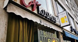 Impfen im Café Kosmos, München