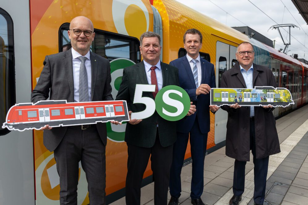 Der Jubiläumszug 50 Jahre S-Bahn München ist jetzt im Netz unterwegs